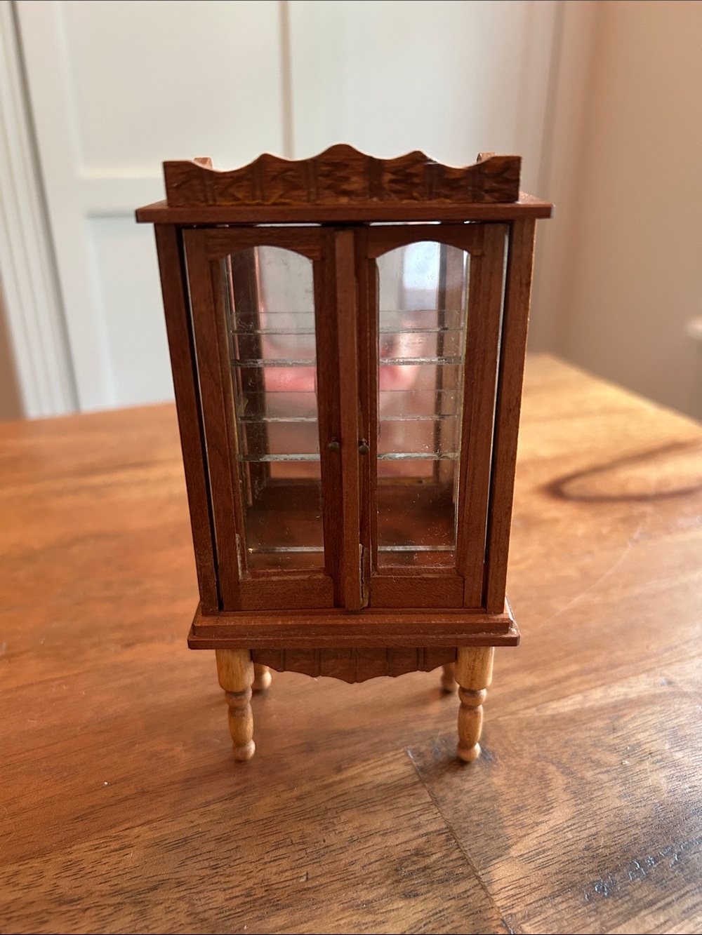 Vtg 1972 Reevesline Wooden Glass Curio Cabinet, Dollhouse Furniture